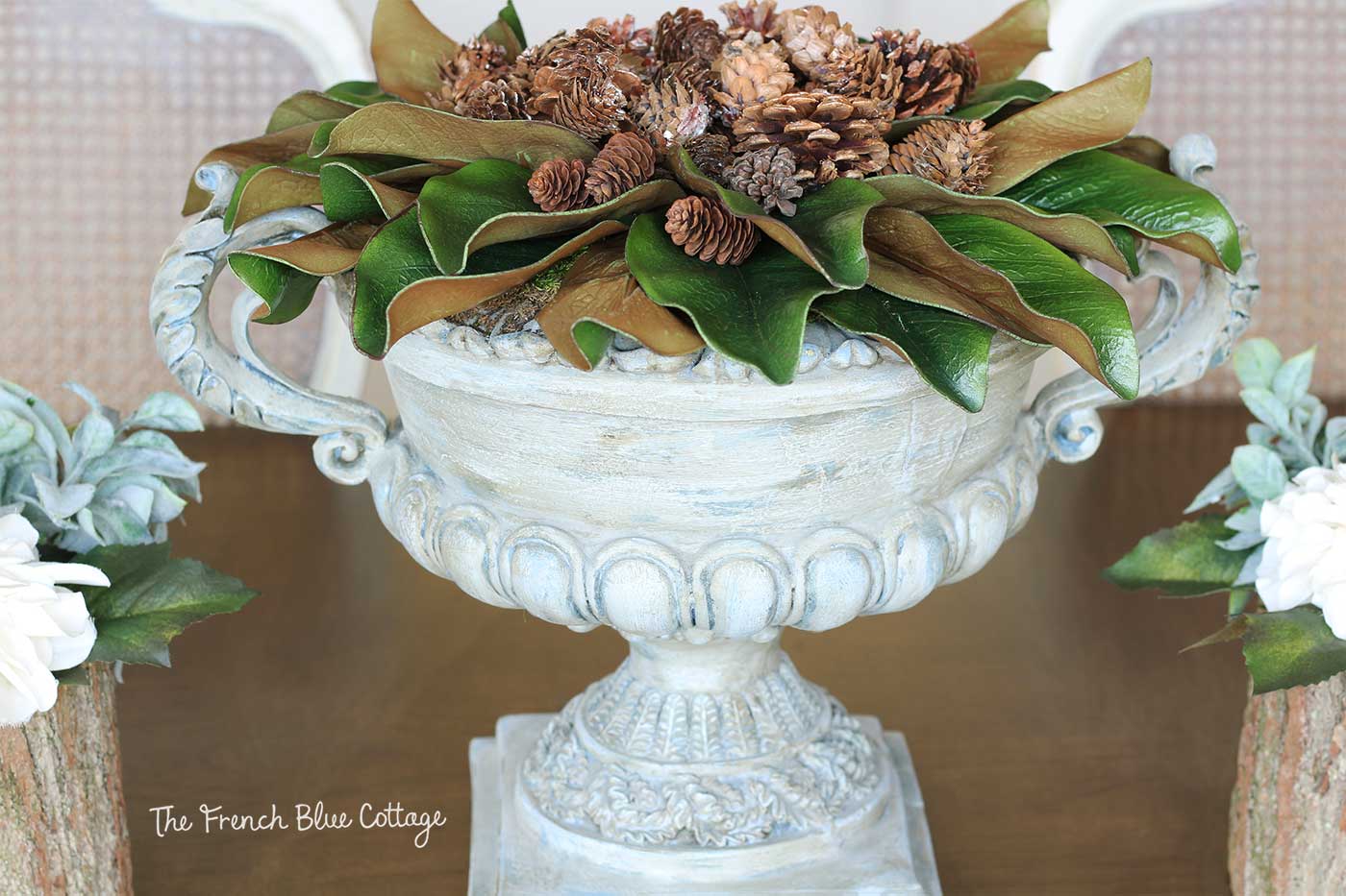 Winter Floral Arrangement, Winter Centerpiece, Magnolia