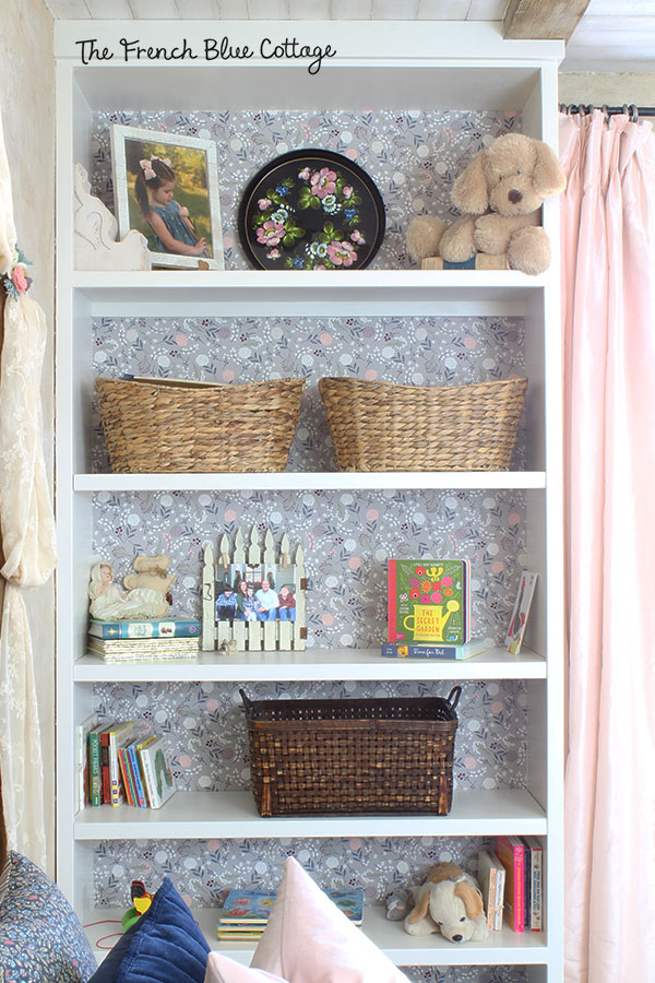 little girl bookshelf