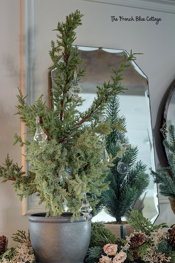 faux cedar on mantel with acrylic crystals