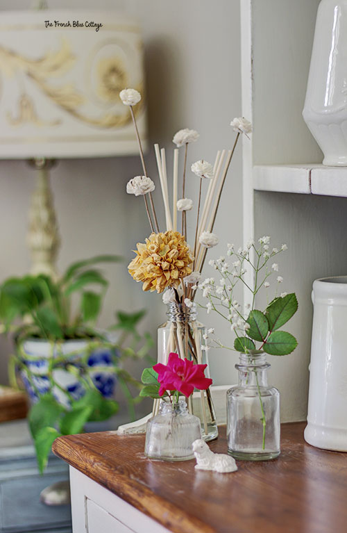 flower reed diffuser in vignette