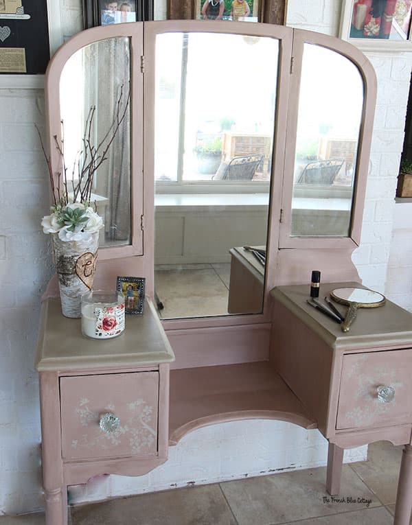 antique pink painted vanity